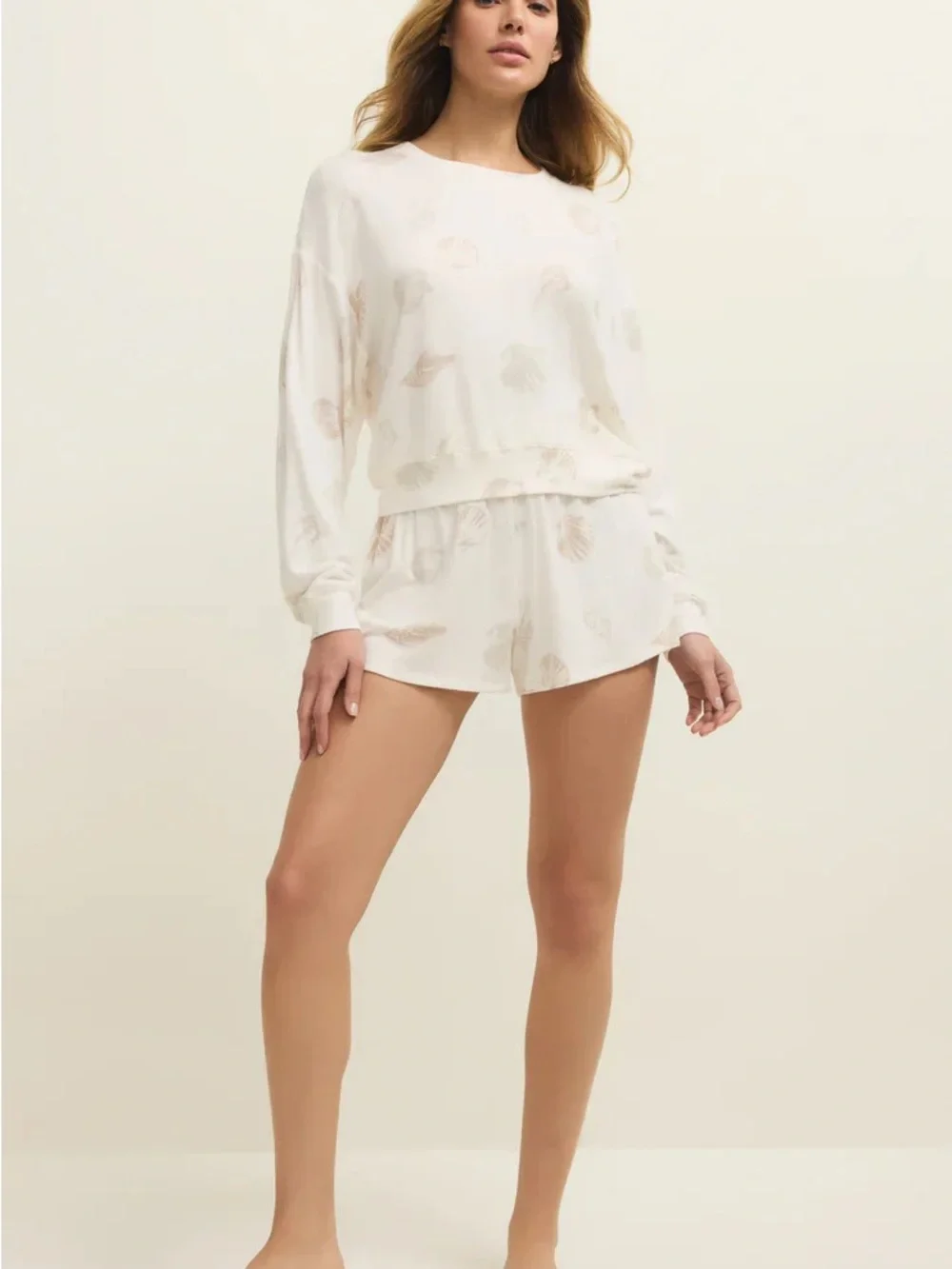 ZSupply Women’s Cream Shell-Print Lounge Set - Size L NWT - Picture 2 of 2